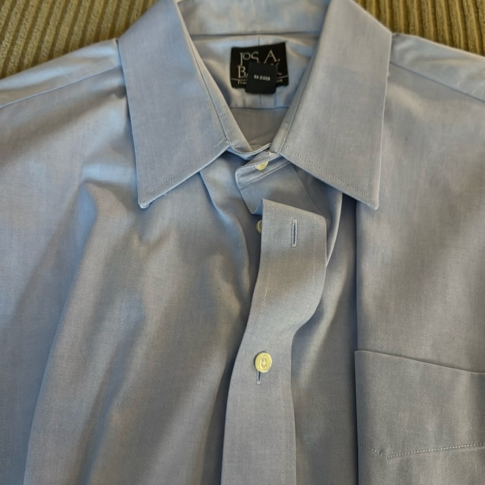 Jos A Bank dress shirt 17 1/2 x 35